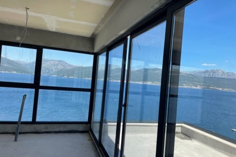 200m² House à Tivat, Montenegro No. 66782 15