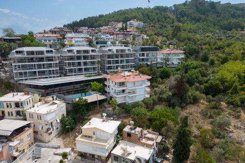 2+1 Apartment in Alanya, Turkey No. 16176 16