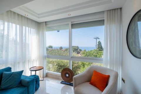 2+1 Apartment in Alanya, Turkey No. 16176 4