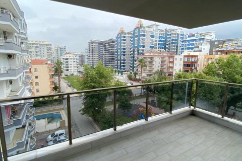 3+1 Penthouse en Mahmutlar, Turkey No. 13826 1