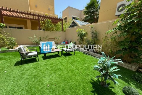 5 dormitorios Villa en Al Raha Gardens, UAE No. 7309 3