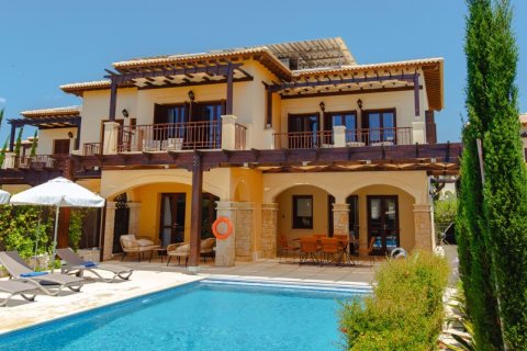 3 dormitorios Villa en Paphos, Cyprus No. 36982 4