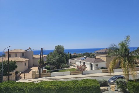 3 bedrooms Villa in Paphos, Cyprus No. 36920 2