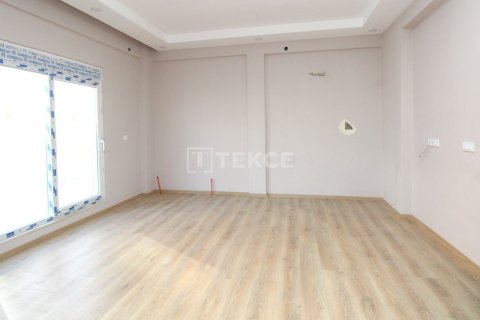 4+1 Apartment en Serik, Turkey No. 11057 10