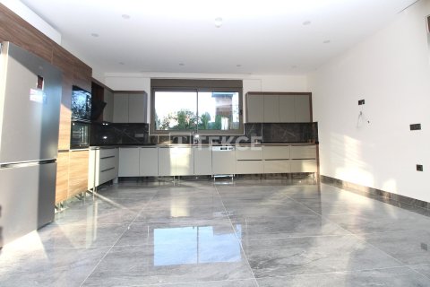 6+1 Villa à Belek, Turkey No. 11030 24