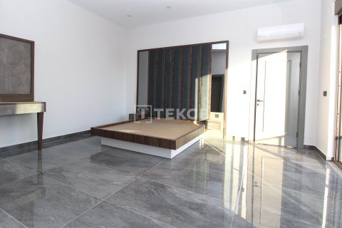 6+1 Villa in Belek, Turkey No. 11030 28