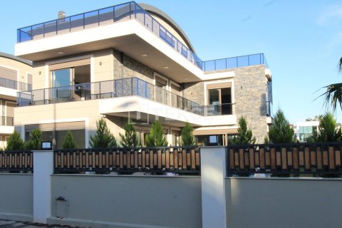 6+1 Villa in Belek, Turkey No. 11030 8