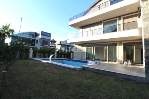 6+1 Villa in Belek, Turkey No. 11030 4