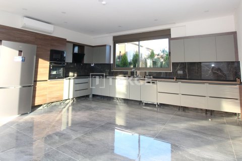 6+1 Villa in Belek, Turkey No. 11030 23