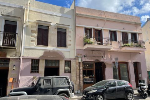 430m² Commercial property en Chania, Greece No. 47792 1