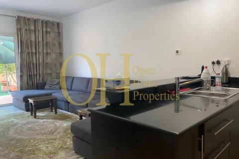 2 bedrooms Townhouse in Al Reef, UAE No. 8595 10