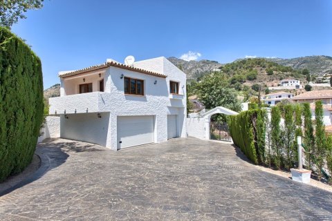 4 dormitorios House en Mijas, Spain No. 25219 1