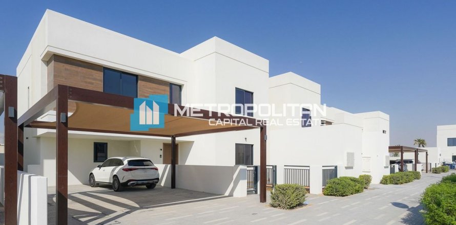 4 bedrooms Villa on the Yas Island, UAE No. 75448