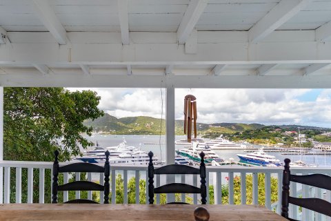 1 bedroom Villa in Falmouth, Antigua and Barbuda No. 75480 4