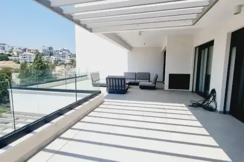 4 bedrooms Penthouse in Mesa Geitonia, Cyprus No. 33542 1