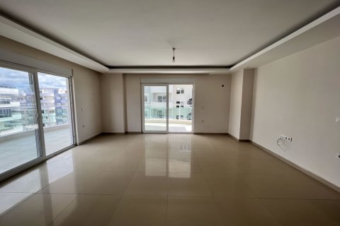 2+1 Apartment en Mahmutlar, Turkey No. 13300 5