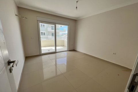 2+1 Appartement à Mahmutlar, Turkey No. 13300 13