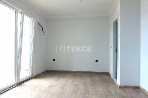 3+1 Apartment en Mudanya, Turkey No. 11316 19