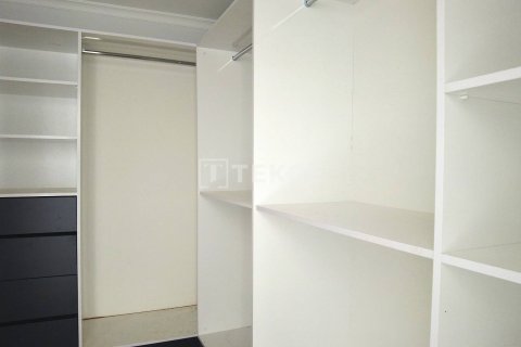 3+1 Apartment in Mudanya, Turkey No. 11316 24