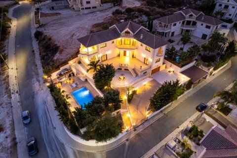 6 bedrooms Villa in Pyrgos, Cyprus No. 62672 10