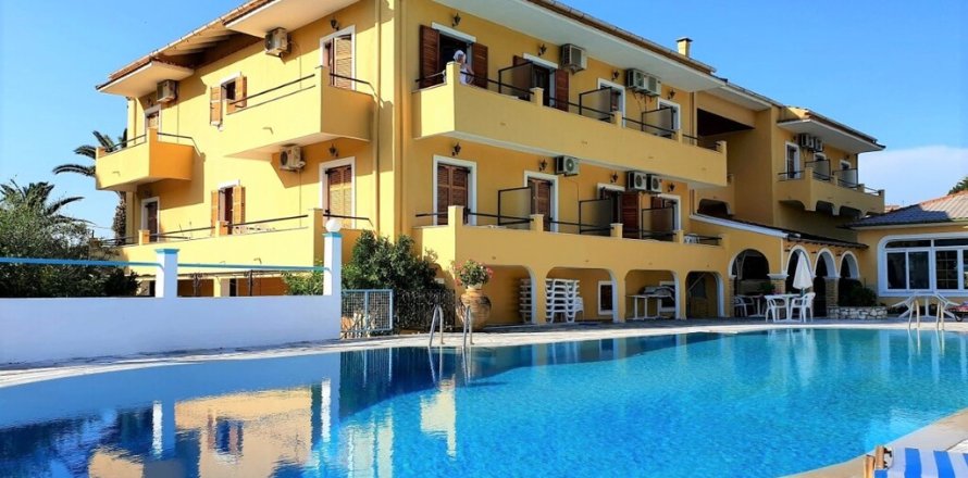 Hotel in Corfu, Greece No. 56184