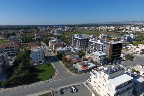 3 bedrooms Apartment in Limassol, Cyprus No. 40570 2