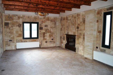 4 bedrooms Villa in Chania, Greece No. 50780 4