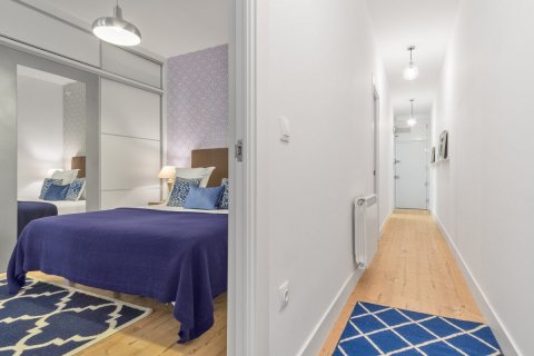 2 dormitorios Apartment en Madrid, Spain No. 26981 7