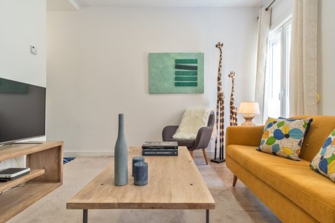 2 dormitorios Apartment en Madrid, Spain No. 26981 2