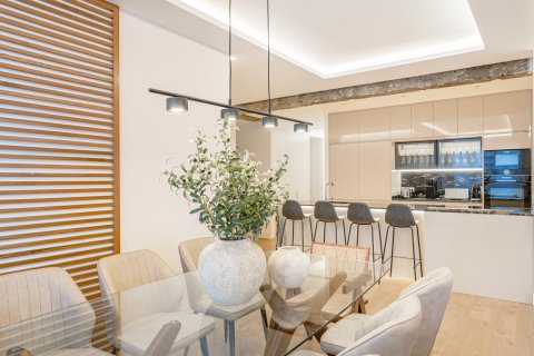 3 dormitorios Apartment en Madrid, Spain No. 26860 3