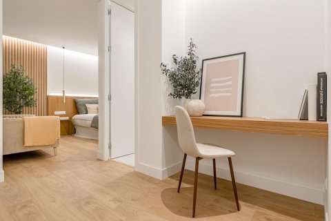 3 dormitorios Apartment en Madrid, Spain No. 26860 9