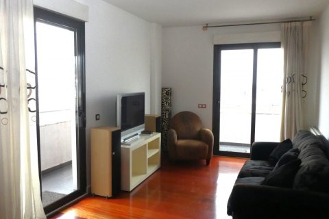 2 bedrooms Apartment in Madrid, Spain No. 26983 1