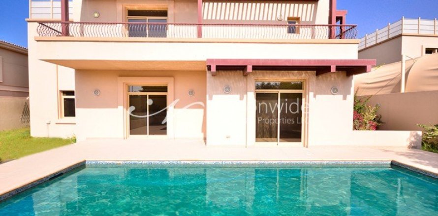 6 dormitorios Villa en Al Raha Golf Gardens, UAE No. 3411