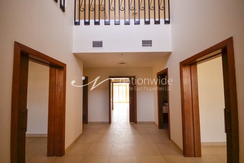 6 bedrooms Villa in Al Raha Golf Gardens, UAE No. 3414 4