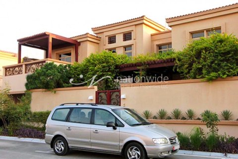 6 dormitorios Villa en Al Raha Golf Gardens, UAE No. 3414 1