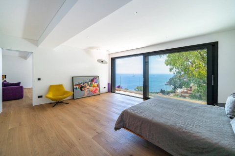 5 bedrooms Villa in Roquebrune-Cap-Martin, France No. 67384 15