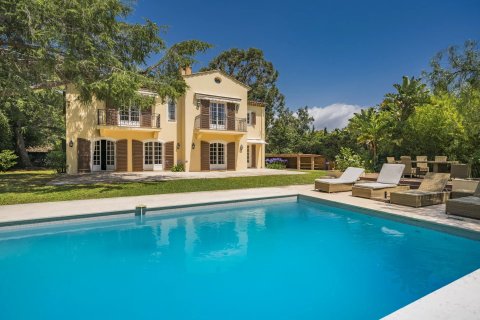 5 bedrooms Villa in Saint-Jean-Cap-Ferrat, France No. 67390 2