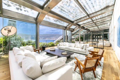 6 bedrooms Villa in Saint-Jean-Cap-Ferrat, France No. 67386 2