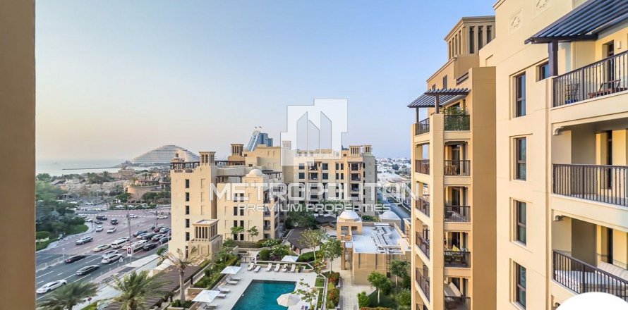 Квартира с 2 спальнями в Madinat Jumeirah Living, ОАЭ №10034