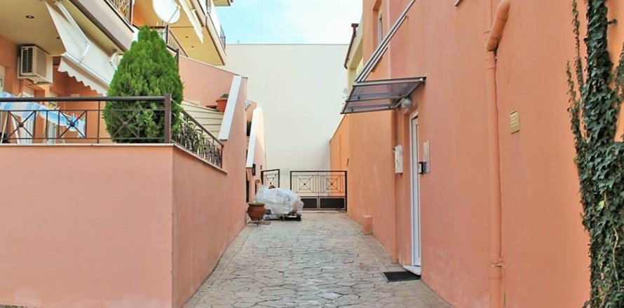 4 bedrooms Maisonette in Neapoli, Greece No. 57472