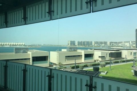 4 dormitorios Apartment en Al Raha Beach, UAE No. 5815 1