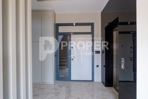 5 rooms Villa in Antalya, Turkey No. 12503 2