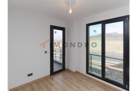 4+1 Apartment en Basaksehir, Turkey No. 17417 17