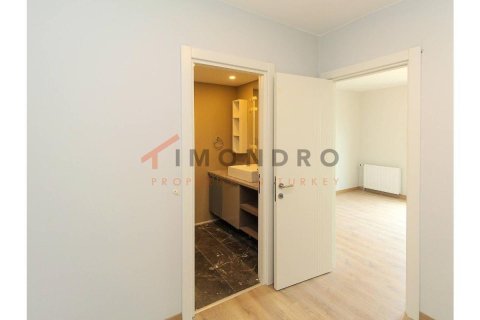 4+1 Apartment en Basaksehir, Turkey No. 17417 13