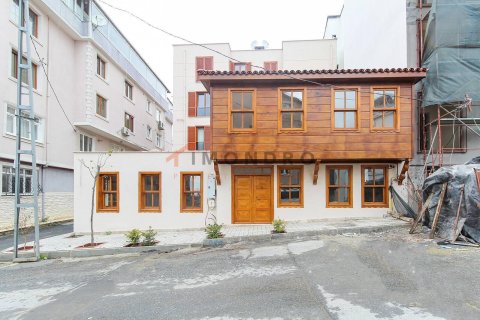 2+1 Villa in Eyup, Turkey No. 17448 13