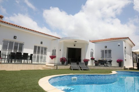 3 dormitorios House en Kissonerga, Cyprus No. 37133 2