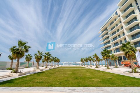 2 bedrooms Apartment on the Saadiyat Cultural District, UAE No. 7240 1