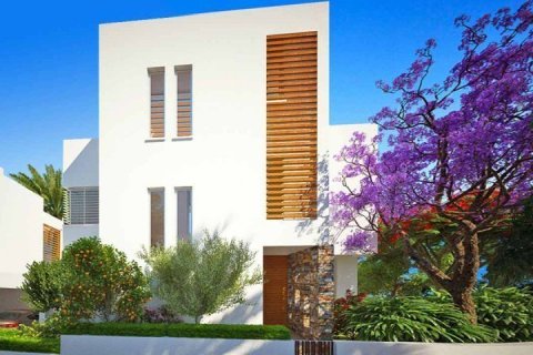 4 bedrooms House in Paphos, Cyprus No. 37352 1