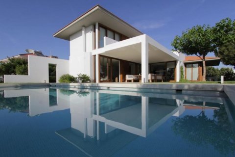 5 bedrooms Villa in Mouttagiaka, Cyprus No. 53258 1