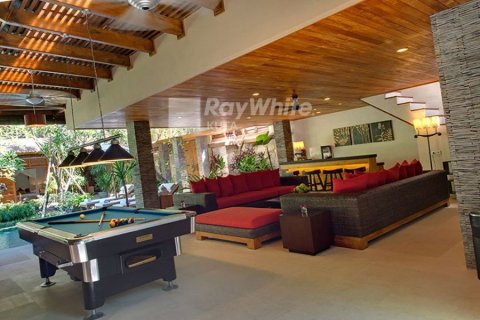 4 bedrooms Villa in Seminyak, Indonesia No. 22915 25